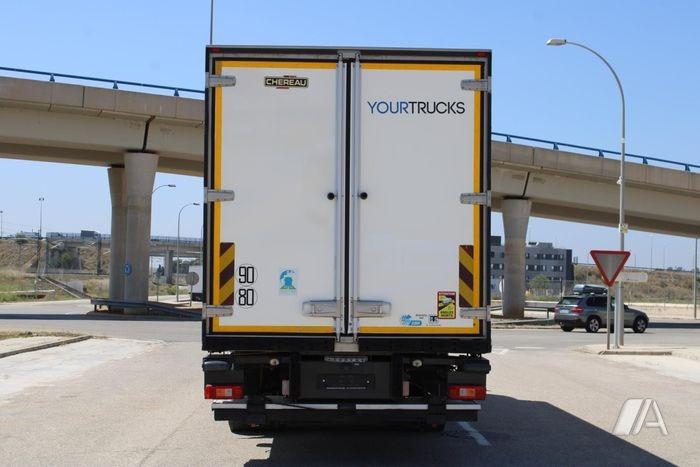 Camion Volvo FE 260