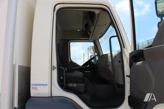 Truck DAF LF55 300