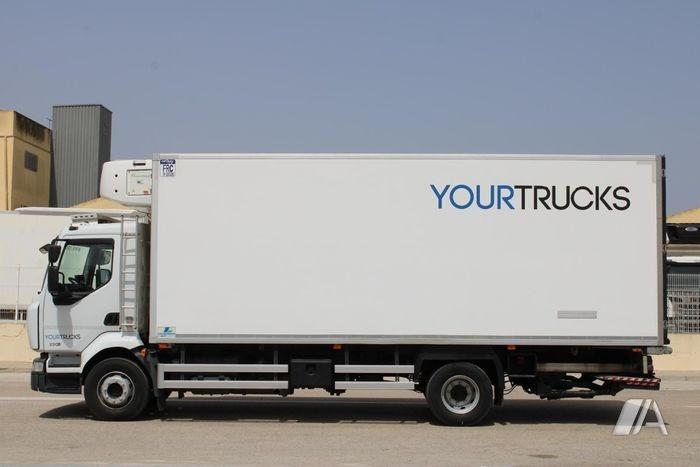 vrachtwagen Renault Midlum 220 DXI