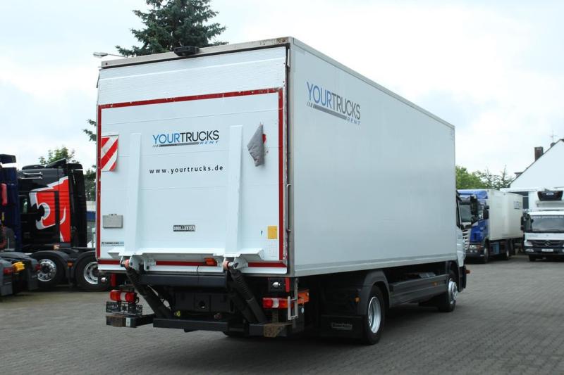 vrachtwagen Mercedes Atego