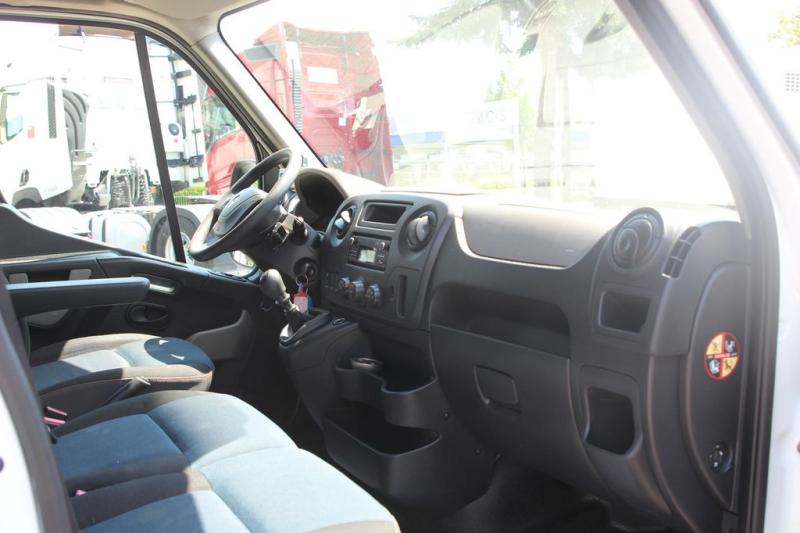 Commercial van/truck Renault Master