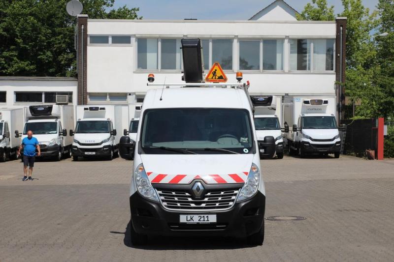 samochód dostawczy Renault Master