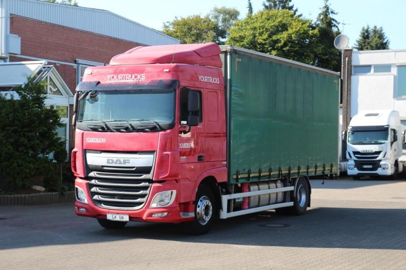 Truck DAF XF460