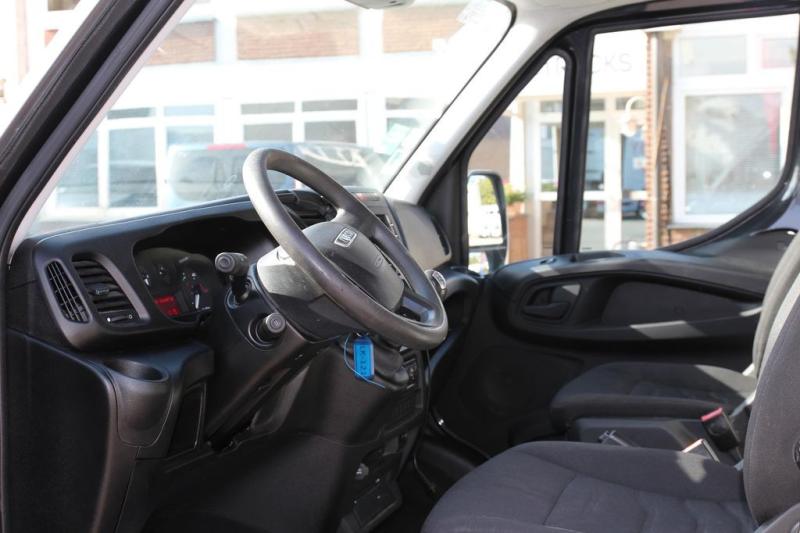 Commercial van/truck Iveco Daily