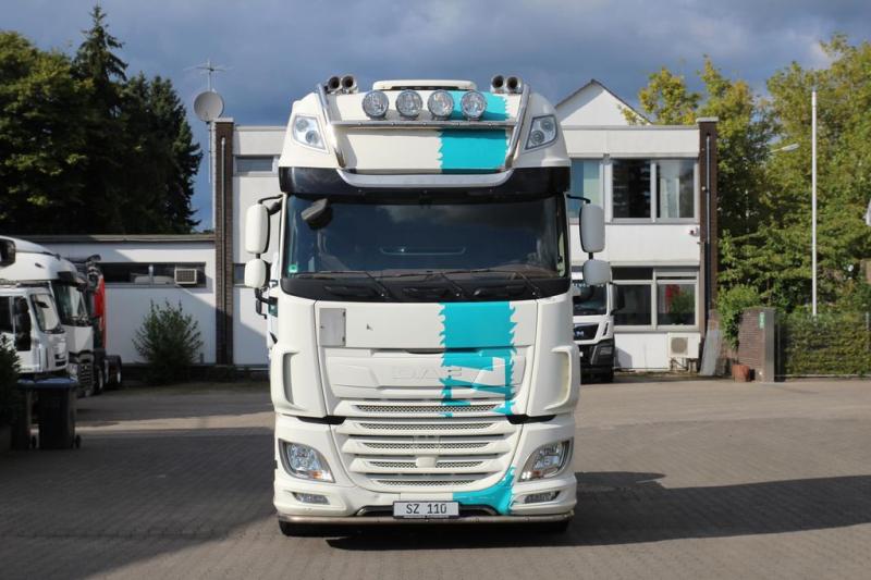 Sattelzugmaschine DAF XF