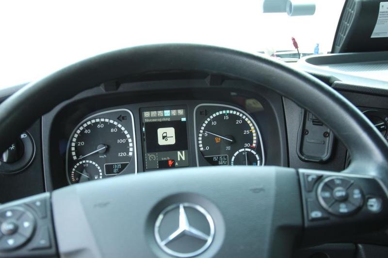 vrachtwagen Mercedes Atego