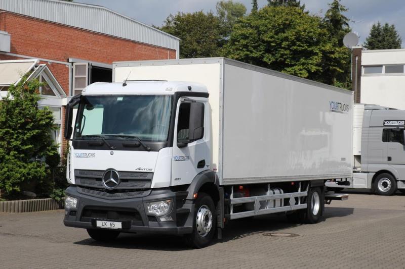 Truck Mercedes Antos