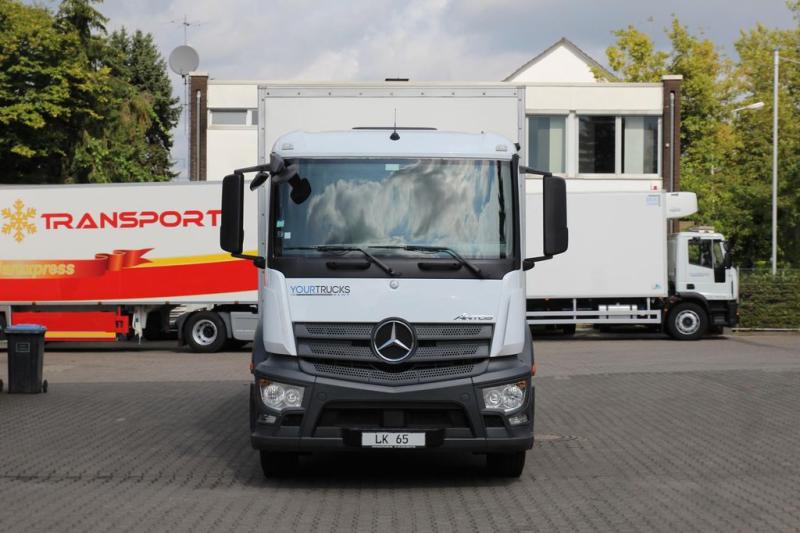 Truck Mercedes Antos