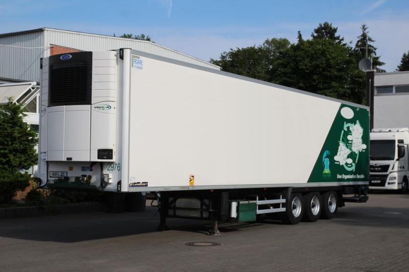 Semi-trailer Lamberet CV 1950Mt./2,65h/Strom/Bi-Multi-Temp./LBW/FRC24