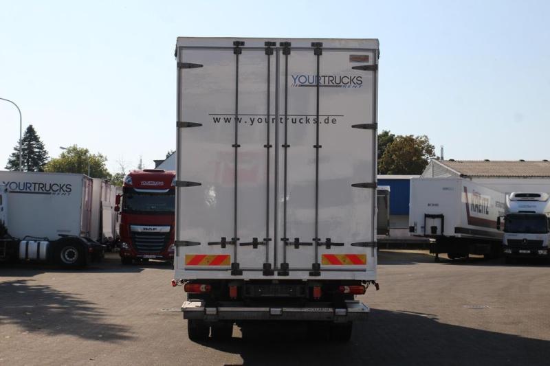 vrachtwagen DAF CF65