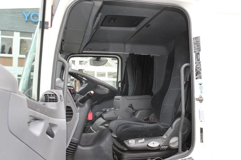 Truck Mercedes Atego