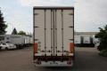 vrachtwagen met aanhanger DAF XF460