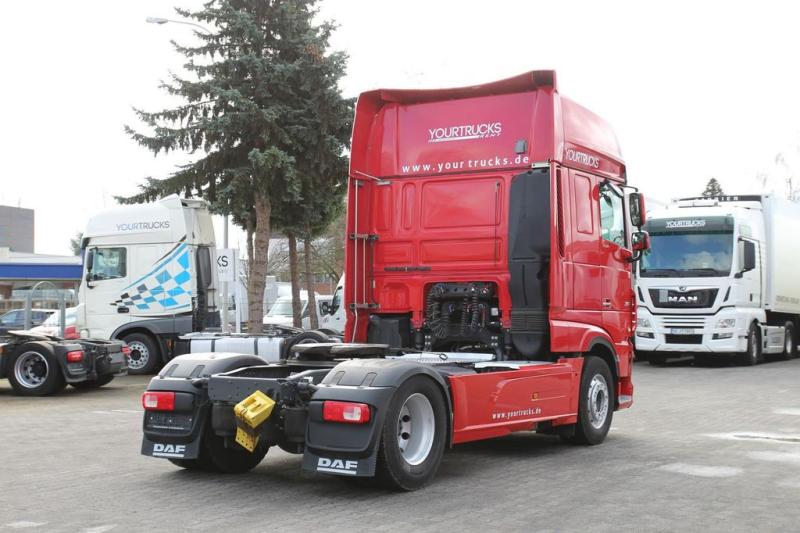 Tractor DAF XF