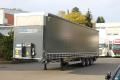 Semi-trailer Bed with tarp covered sides Schmitz Cargobull                 Mega Plane Hubdach / Edscha / Liftachse/ Mega