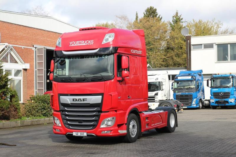 Cabeza tractora DAF XF