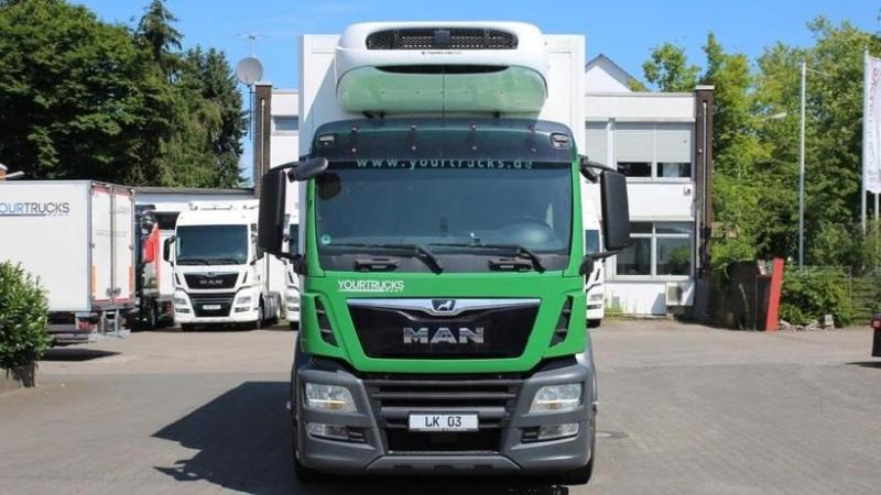 Truck MAN TGS 26.440