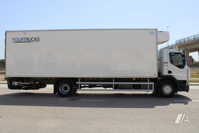 Truck Renault Gamme D