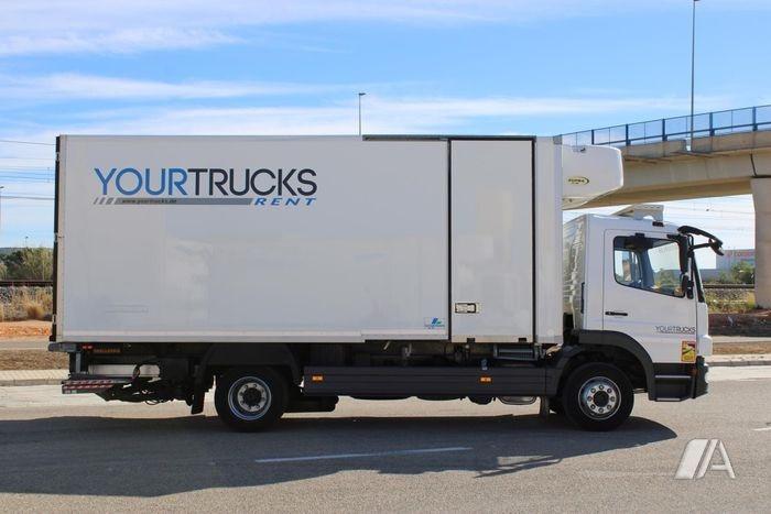 Truck Mercedes Atego