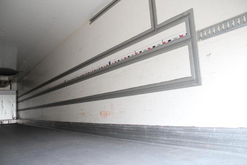 Semirimorchio Chereau Thermo King SLXe 300 /Strom /Rolltor /FRC 2025