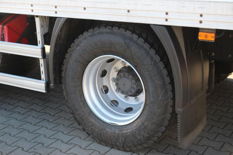 vrachtwagen Renault D 280E6 Wide/Koffer/LBW