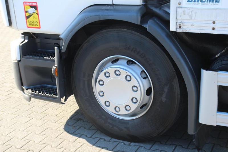 vrachtwagen Renault D 280E6 Wide/Koffer/LBW