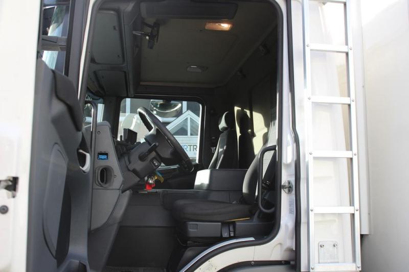 vrachtwagen Scania L