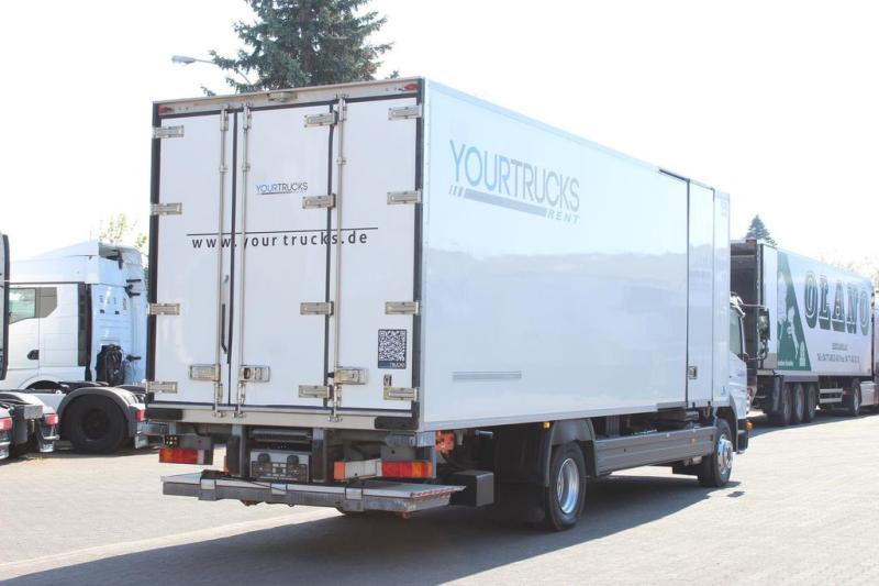 vrachtwagen Mercedes Atego