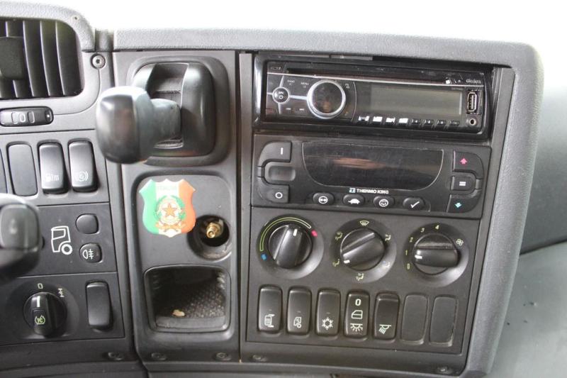 vrachtwagen Scania L