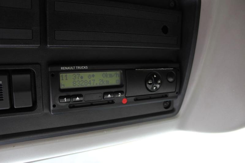 Trekker Renault Premium
