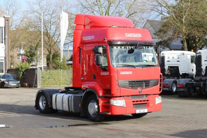 Trekker Renault Premium