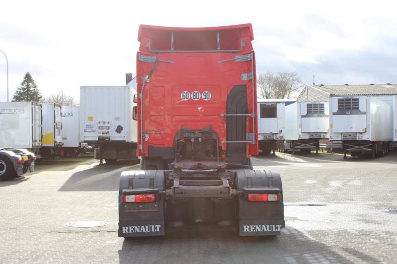Trekker Renault Premium