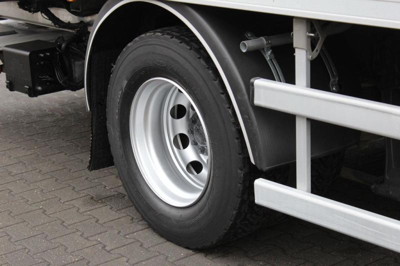 vrachtwagen DAF 1000