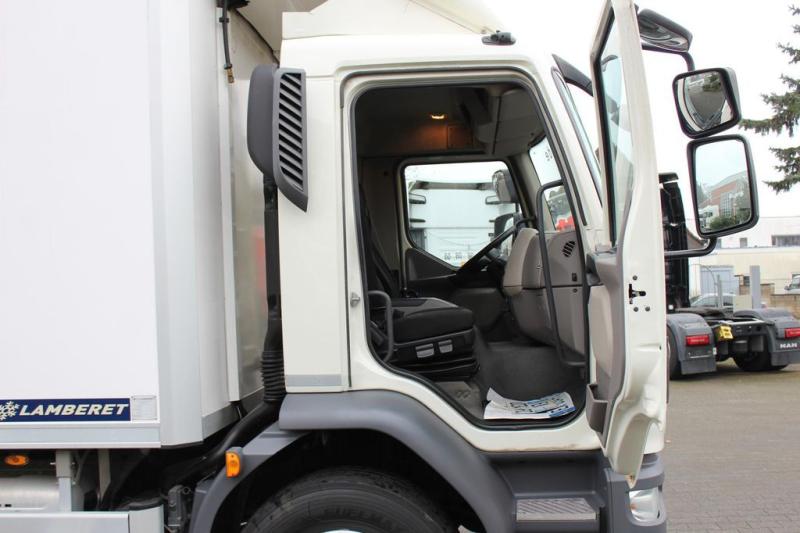 vrachtwagen DAF 1000