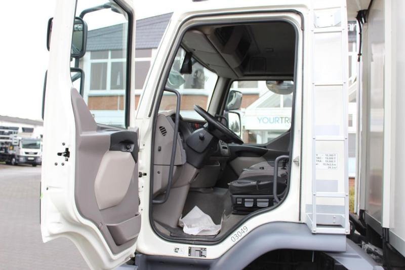 vrachtwagen DAF 1000