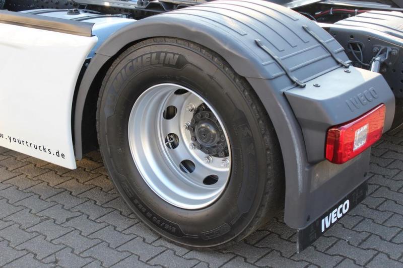 Trattore Iveco T-Way