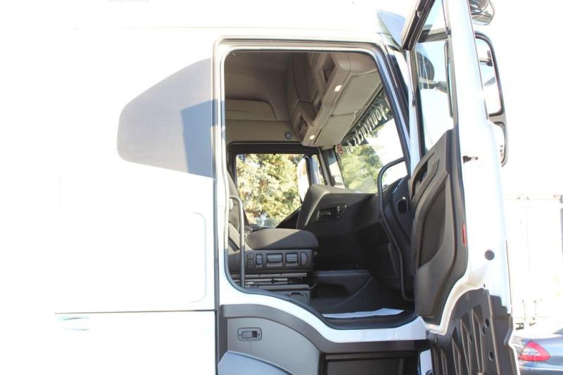 Trattore Iveco T-Way