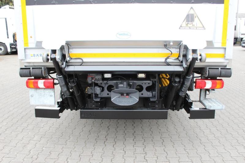 Truck Mercedes Antos