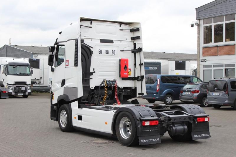 Tractor Renault T 520 E6 High Sleeper/Retarder/ 2Tanks/ Kühlbox