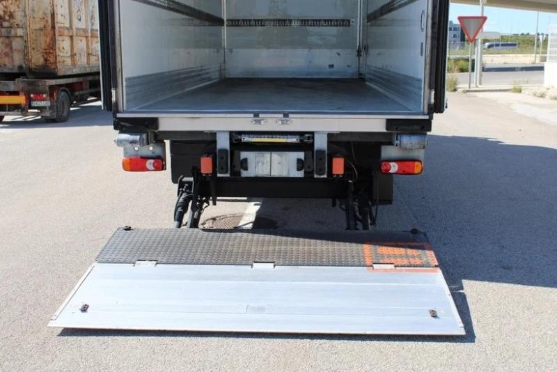 Truck Iveco Eurocargo ML 160 E 22