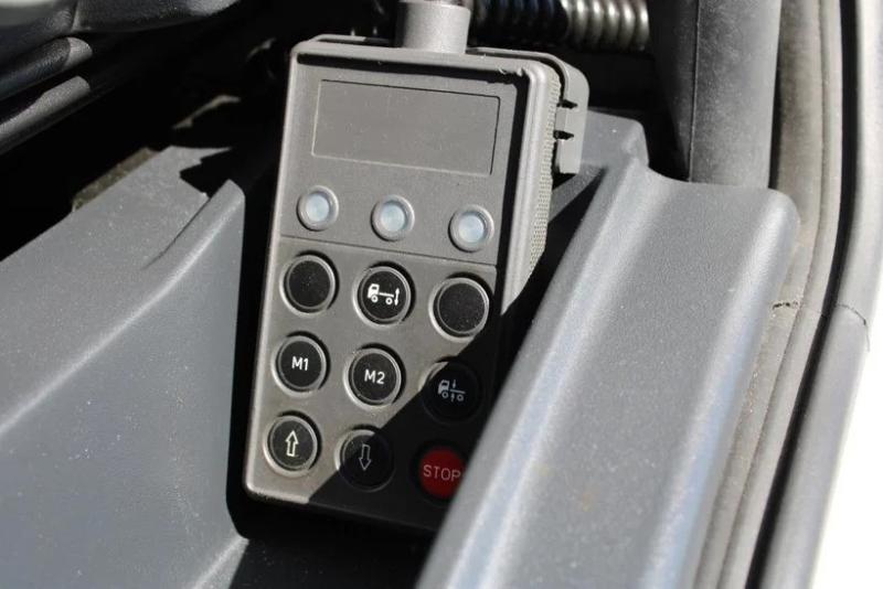 Truck Iveco Eurocargo ML 160 E 22