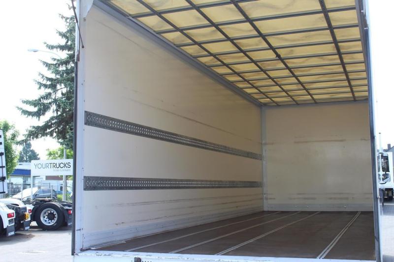 Camión Mercedes Atego