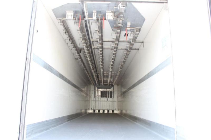 Semirremolque Chereau Thermo King SLXe 200 /Fleischer /FRC 11/2025