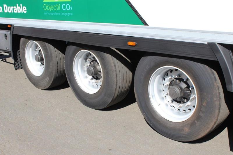 Semi-trailer Lamberet Thermo King SLXe 200 /Aluboden /Palletenkasten