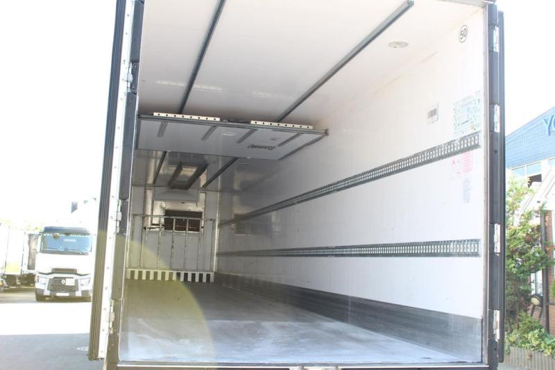 Semi-trailer Lamberet Thermo King SLXe 200 /Aluboden /Palletenkasten