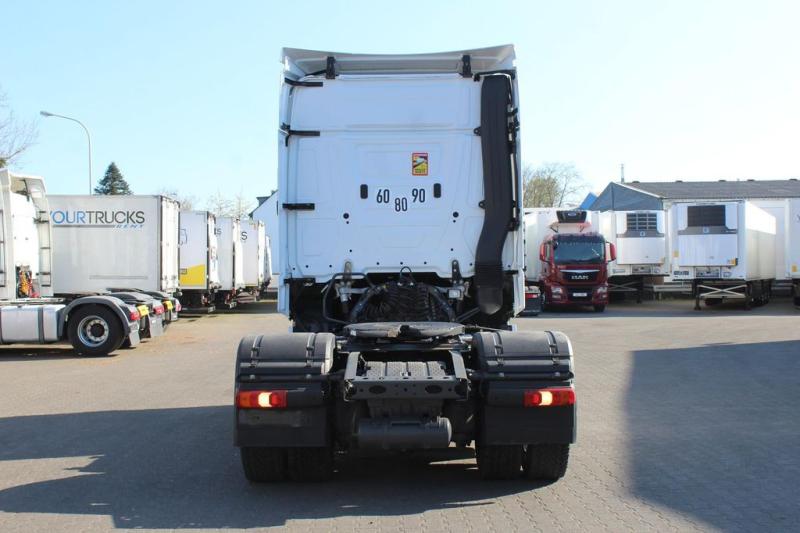Trekker Mercedes E Actros