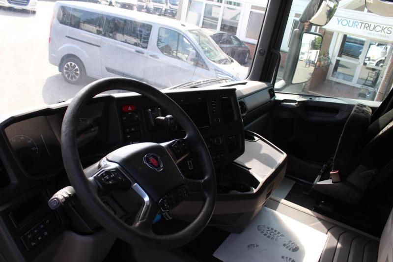 Trekker Scania L