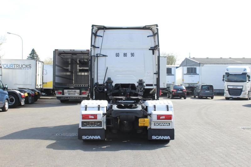 Trekker Scania L