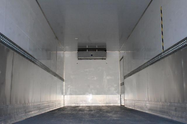 Truck Mercedes Axor 1829