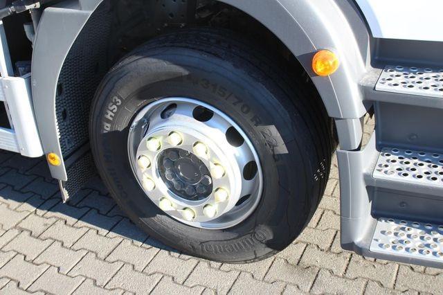 Truck Mercedes Axor 1829