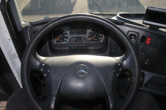Truck Mercedes Axor 1829